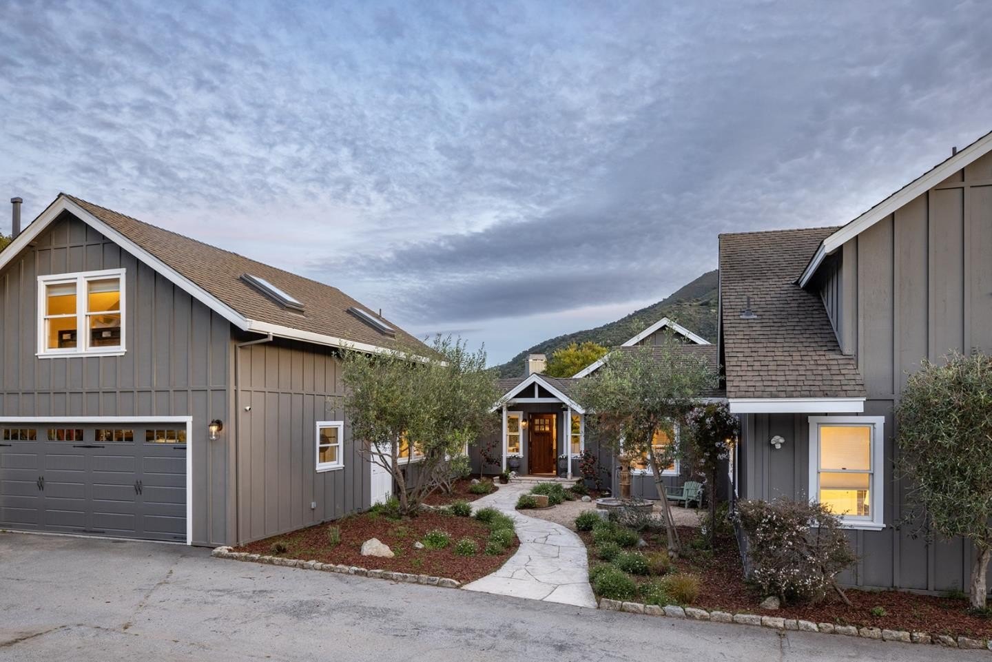 Single Family 4BR 3BA - 929 W Carmel Valley RD, CARMEL VALLEY, CA