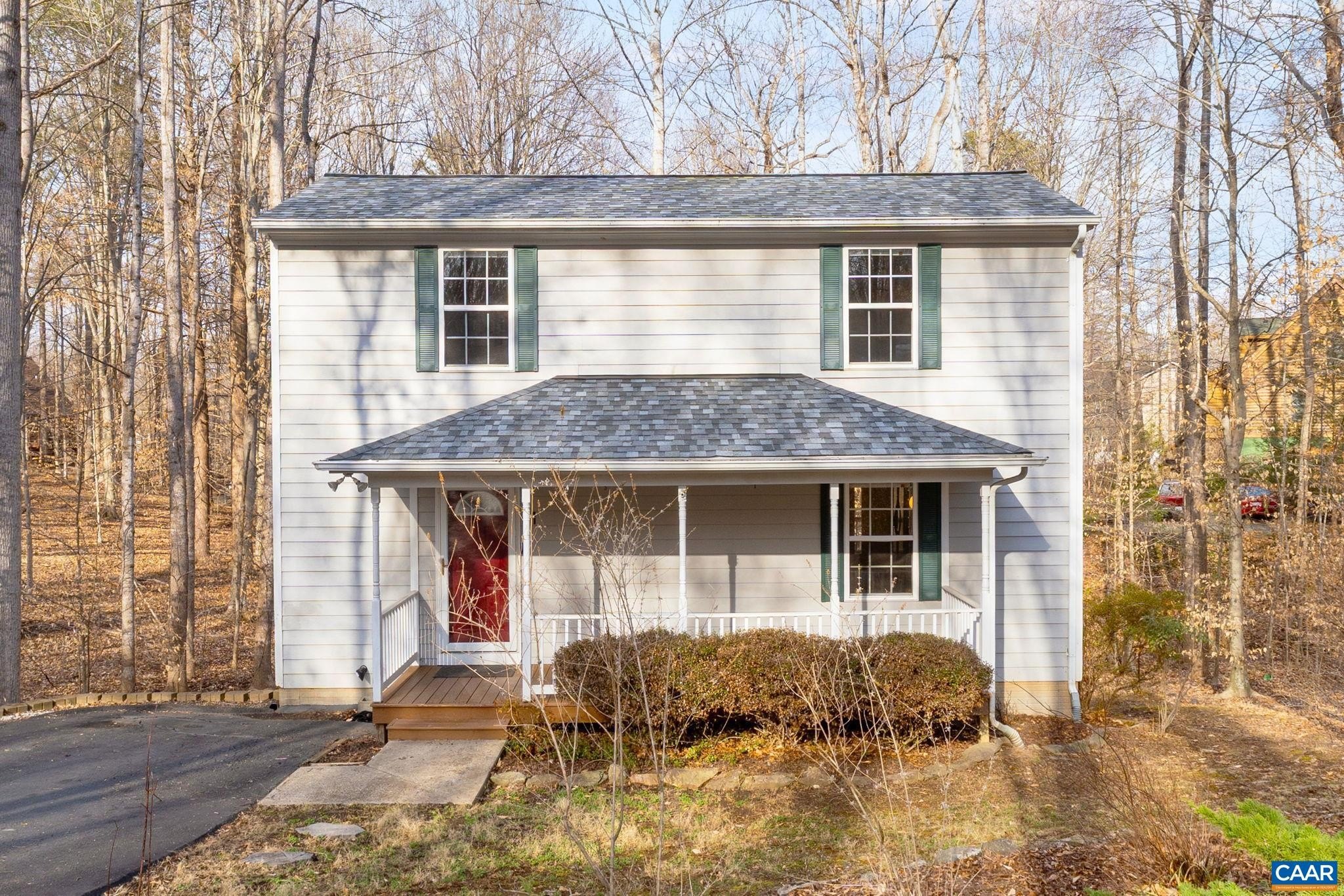 Single Family 4BR 3BA - 11 HOLLY CIR, PALMYRA, VA