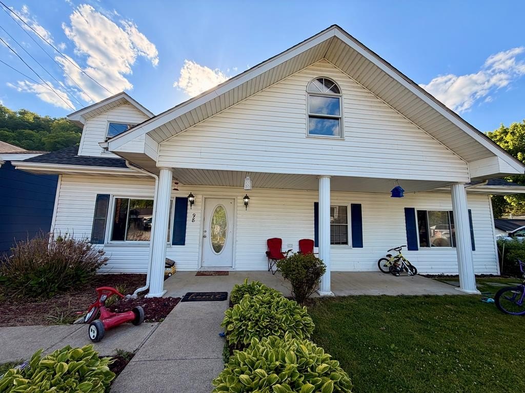 Single Family 5BR 2BA - 98 Cardinal Drive, Ivel, KY