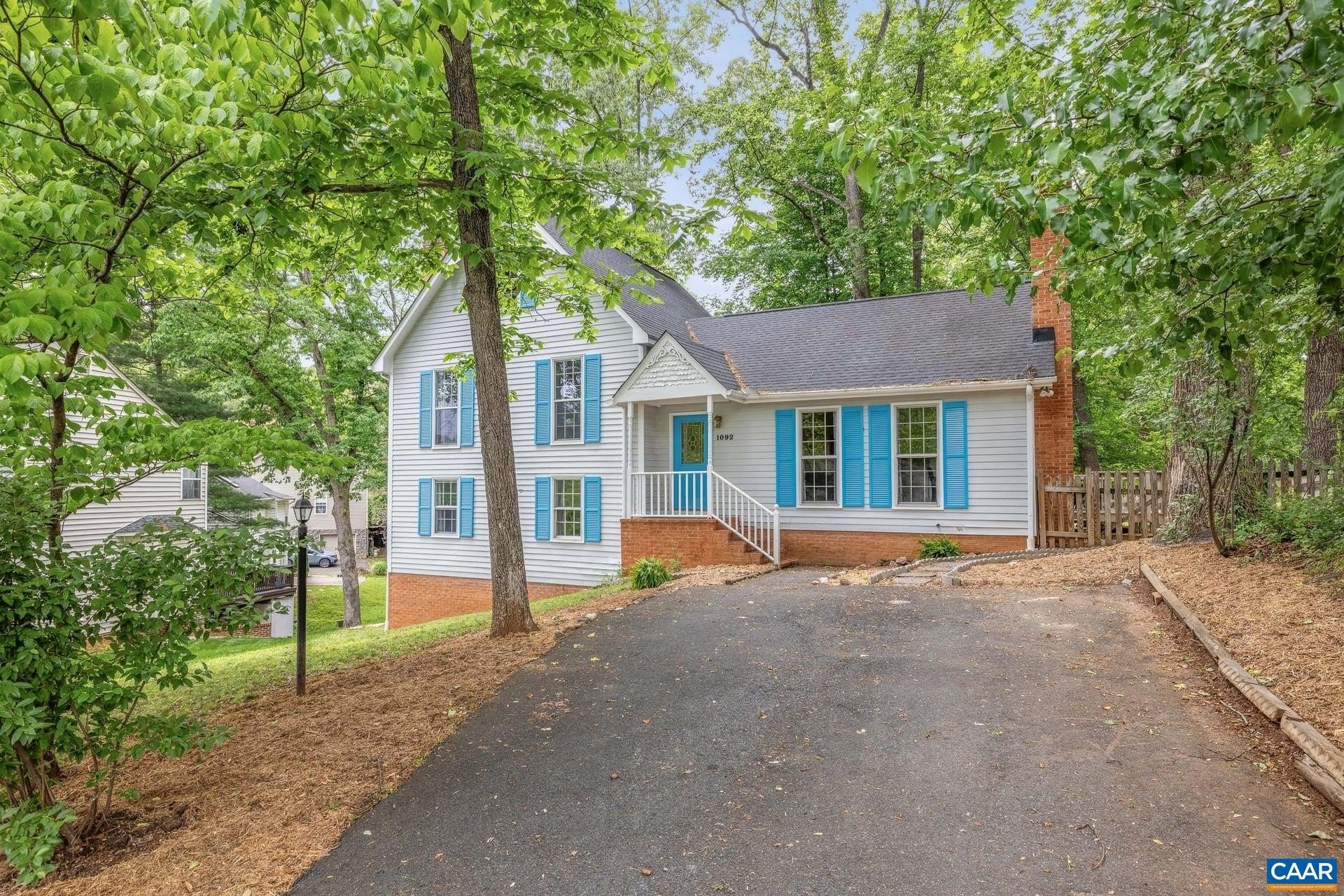 Single Family 4BR 3BA - 1092 TOWNE LN, CHARLOTTESVILLE, VA