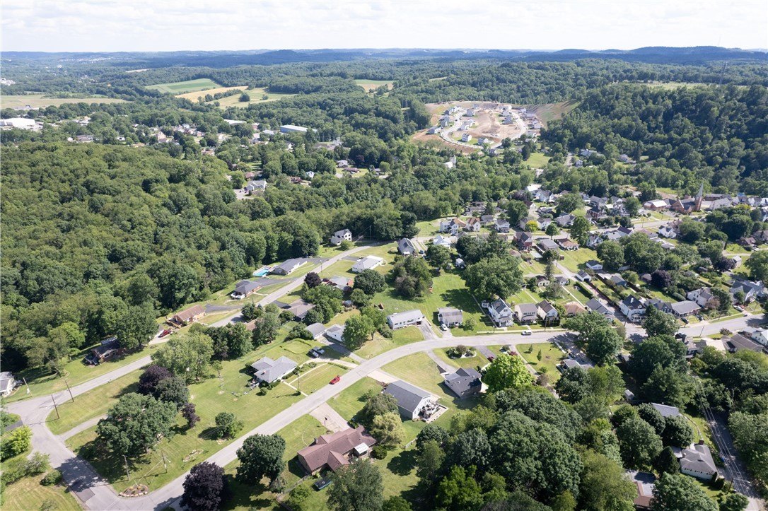 Single Family 3BR - 601 Jefferson St, Evans City Boro, PA