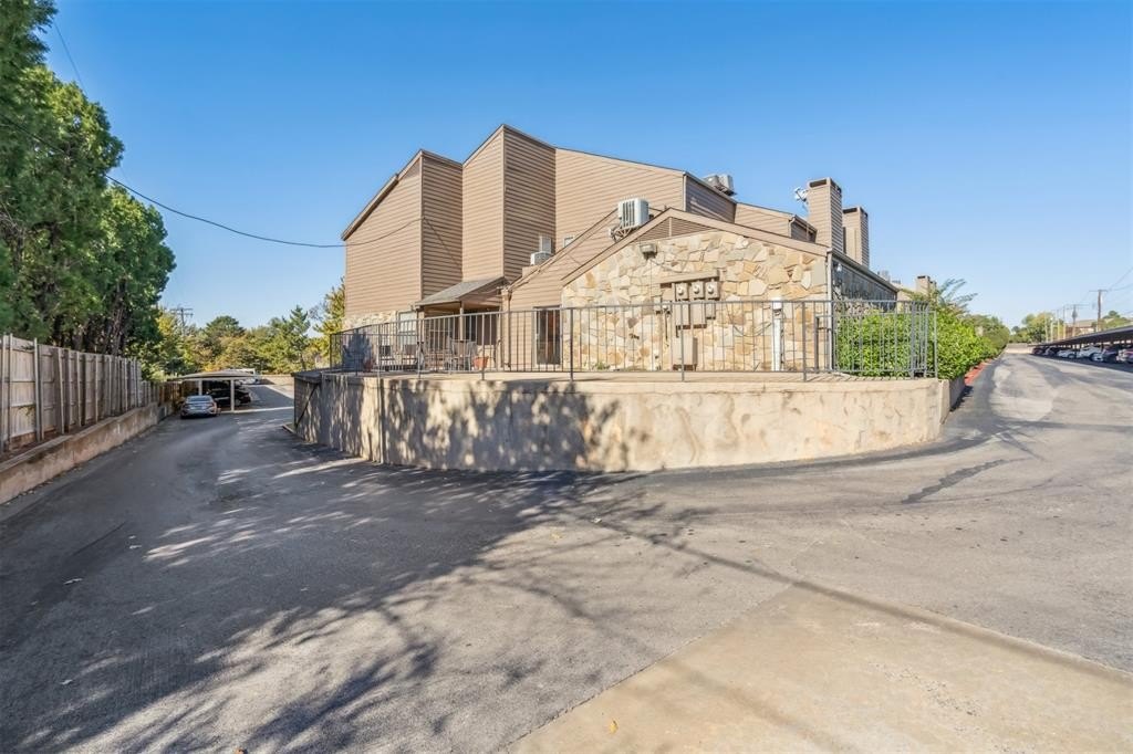 Condo 4BR 3BA - 6000 N Pennsylvania Avenue, Oklahoma City, OK