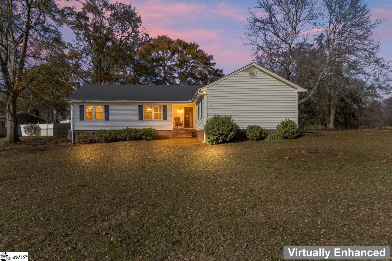 Single Family 3BR 2BA - 304 Stonehaven Drive, Anderson, SC