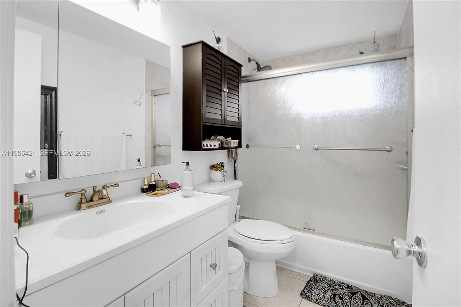 Condo 2BR 2BA - 7703 Camino Real, Miami, FL
