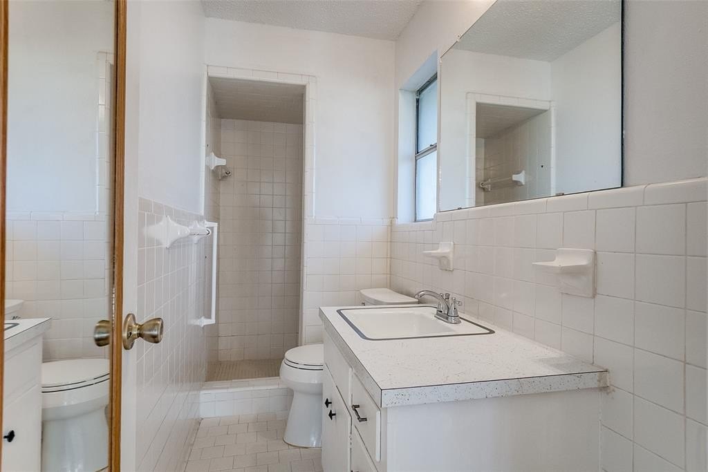 Single Family 3BR 2BA - 504 Austin Drive, Mineral Wells, TX
