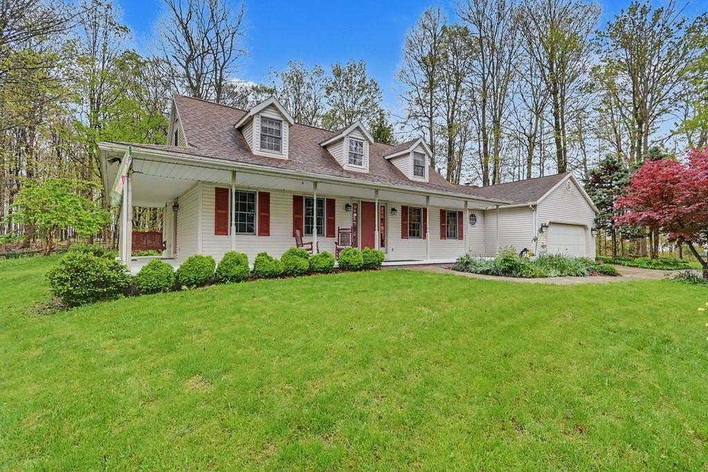 Single Family 3BR 4BA - 727 Hoover Road, Mansfield, OH