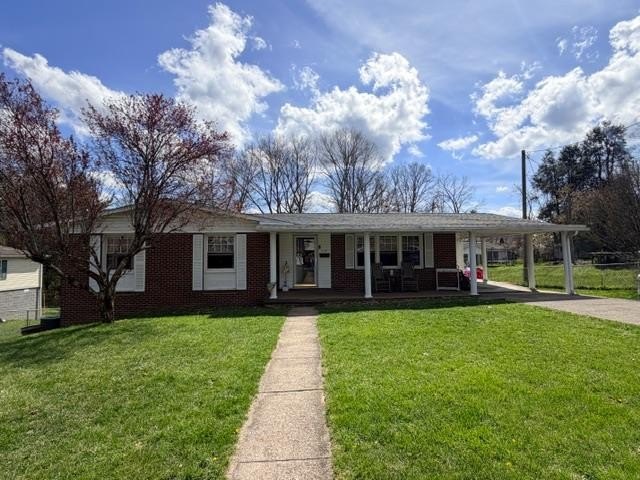 Single Family 4BR 3BA - 230 Mercer St, BECKLEY, WV
