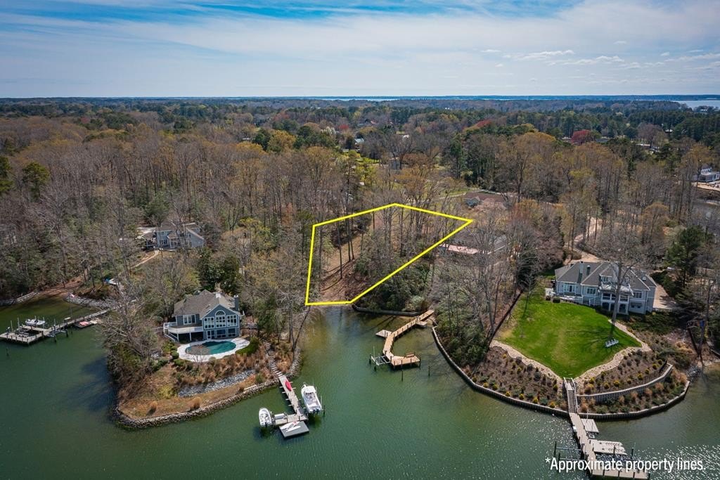 Single Family - TM27223C York Road, Irvington, VA