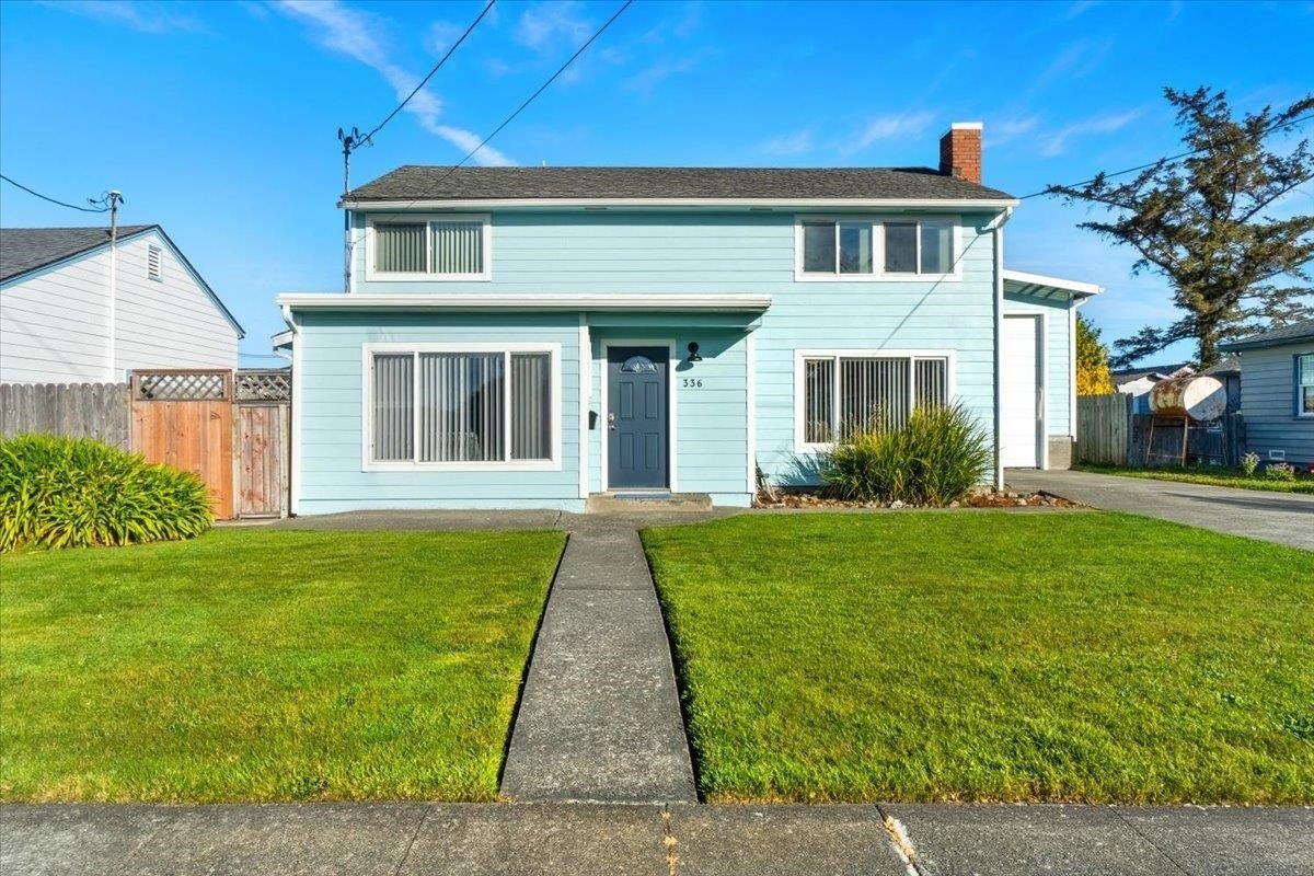 Single Family 5BR 2BA - 336 7th, Crescent City, CA