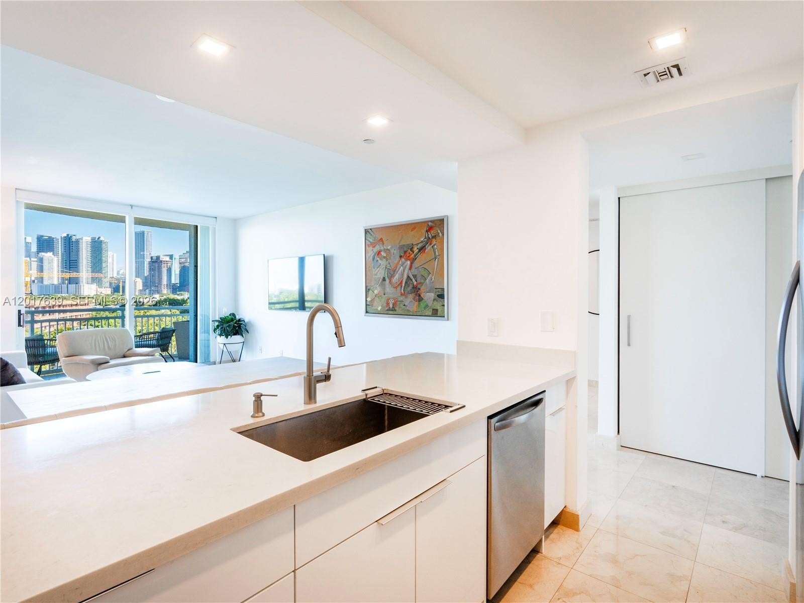 Condo 1BR 1BA - 2475 Brickell Ave, Miami, FL