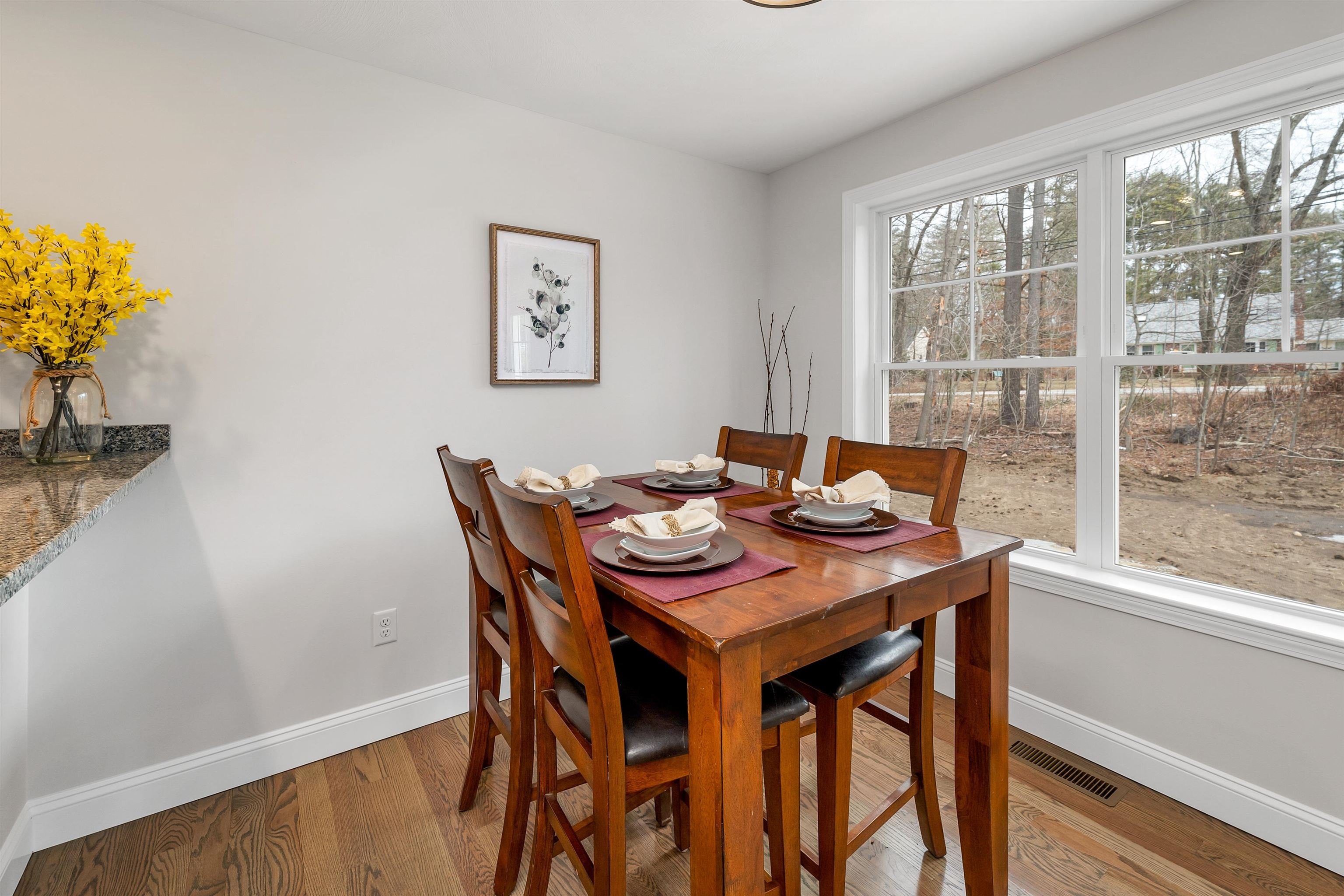 Condo 3BR 3BA - 15-C Mustang Drive, Litchfield, NH