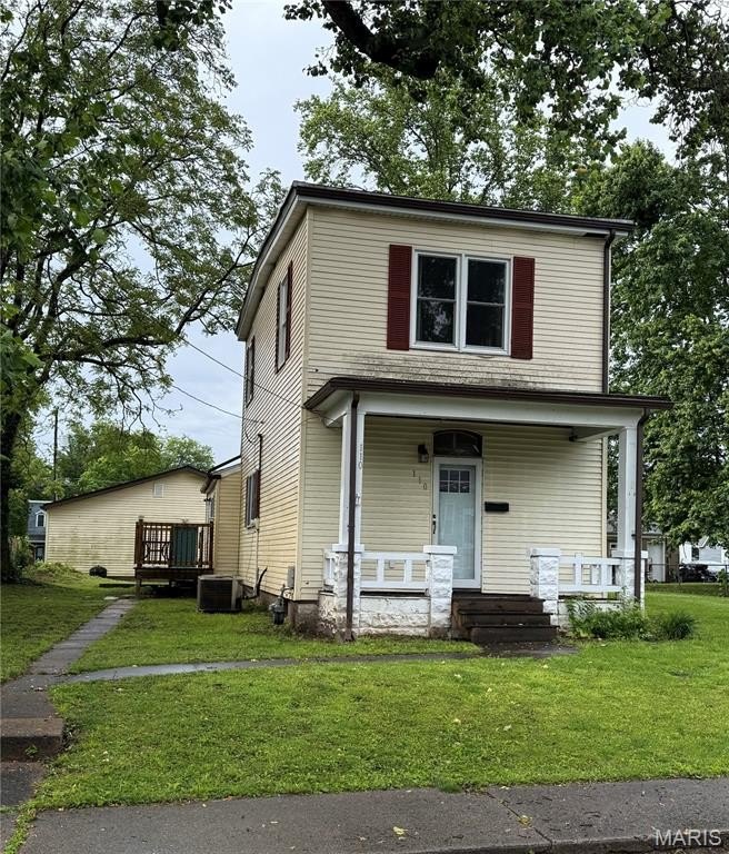 Single Family 3BR 2BA - 110 S 18th Street, Belleville, IL