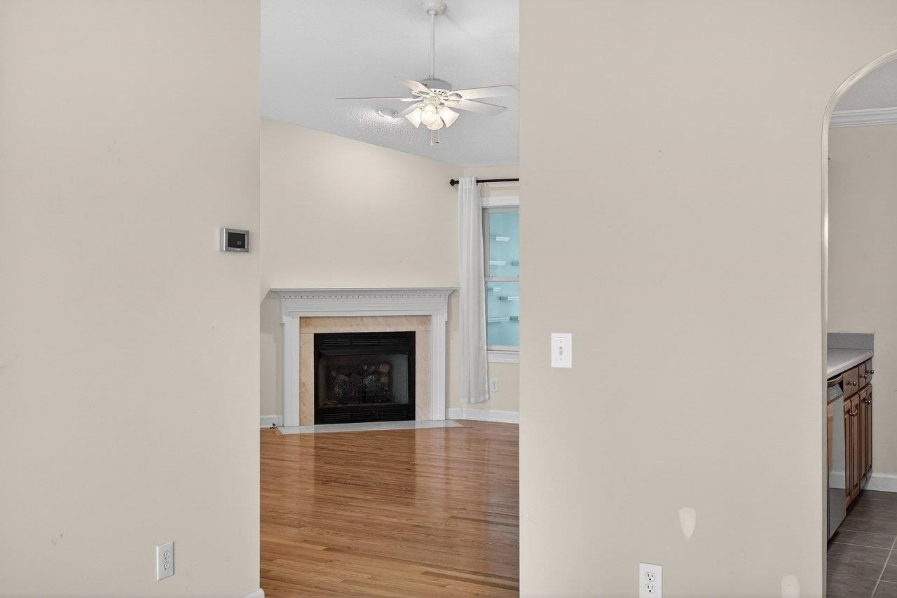 Single Family 3BR 2BA - 1151 DECCA DR, HARRISONBURG, VA