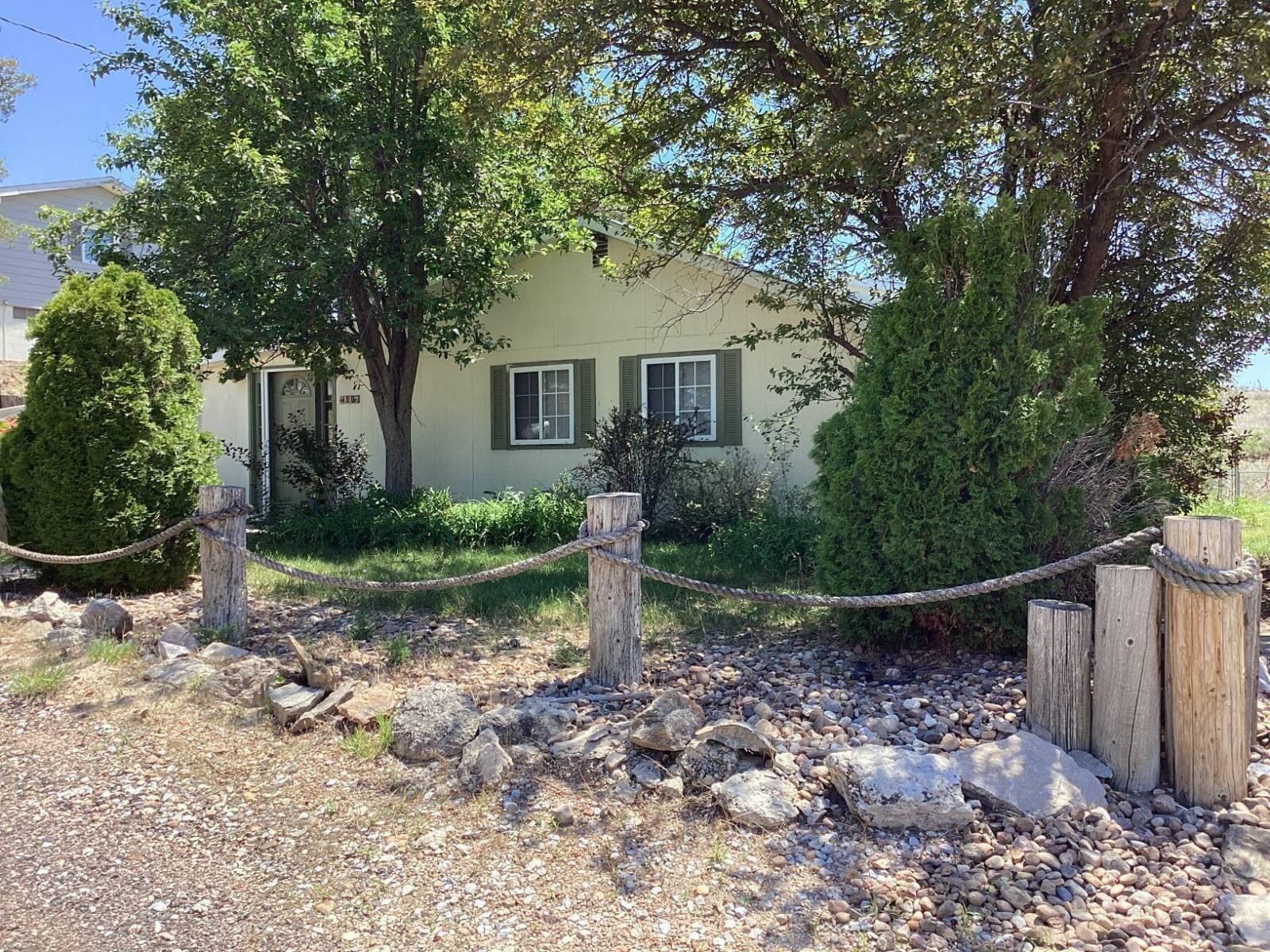 Single Family 1BR 1BA - 188 Seng, Lemoyne, NE