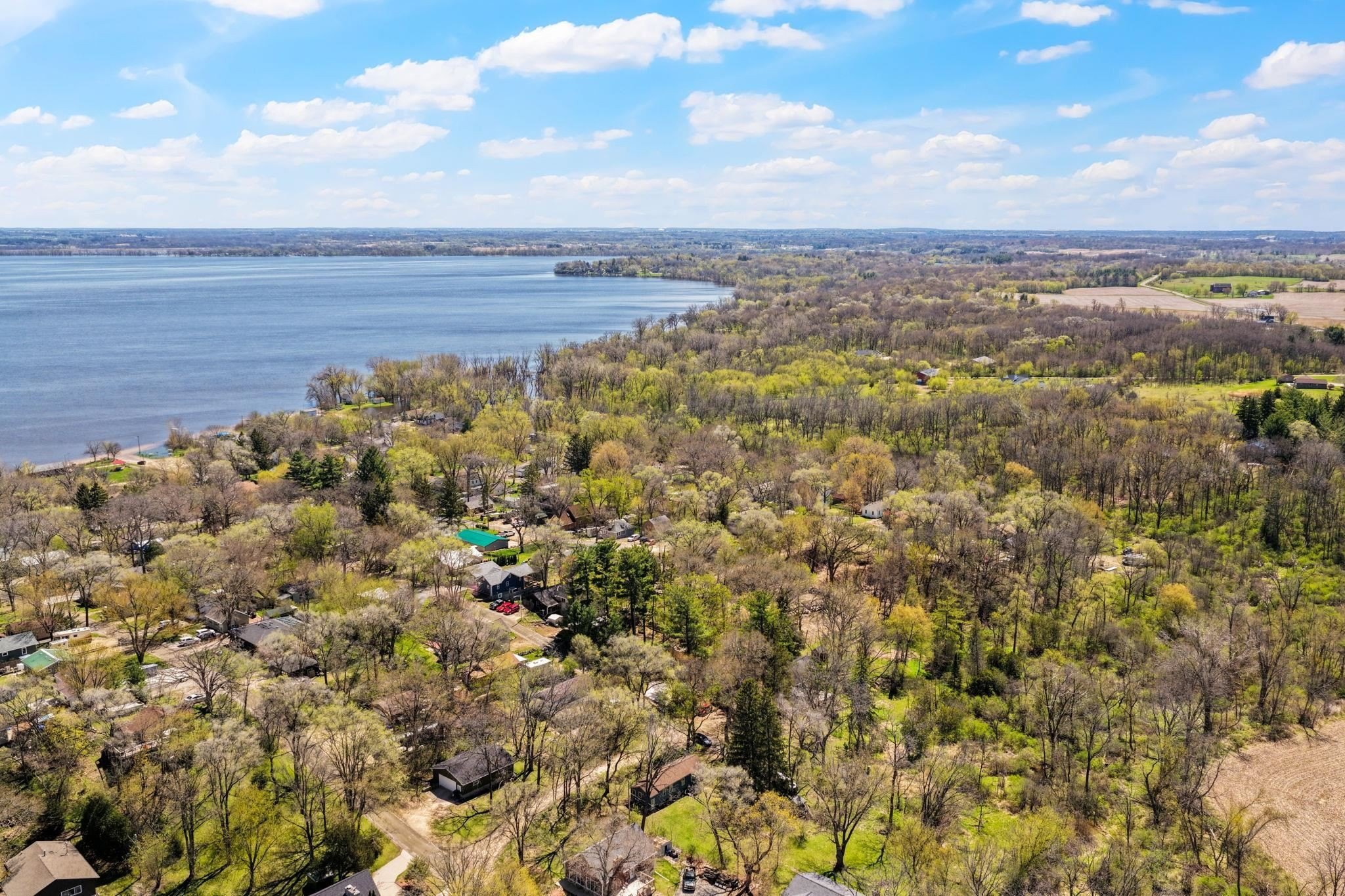 Single Family 2BR 1BA - 148 Oakwood Avenue, Edgerton, WI