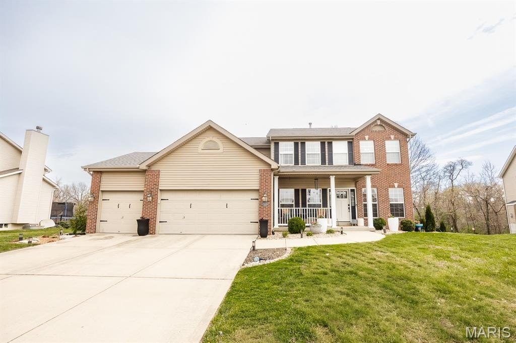 Single Family 5BR 4BA - 909 Thornridge Court, Caseyville, IL