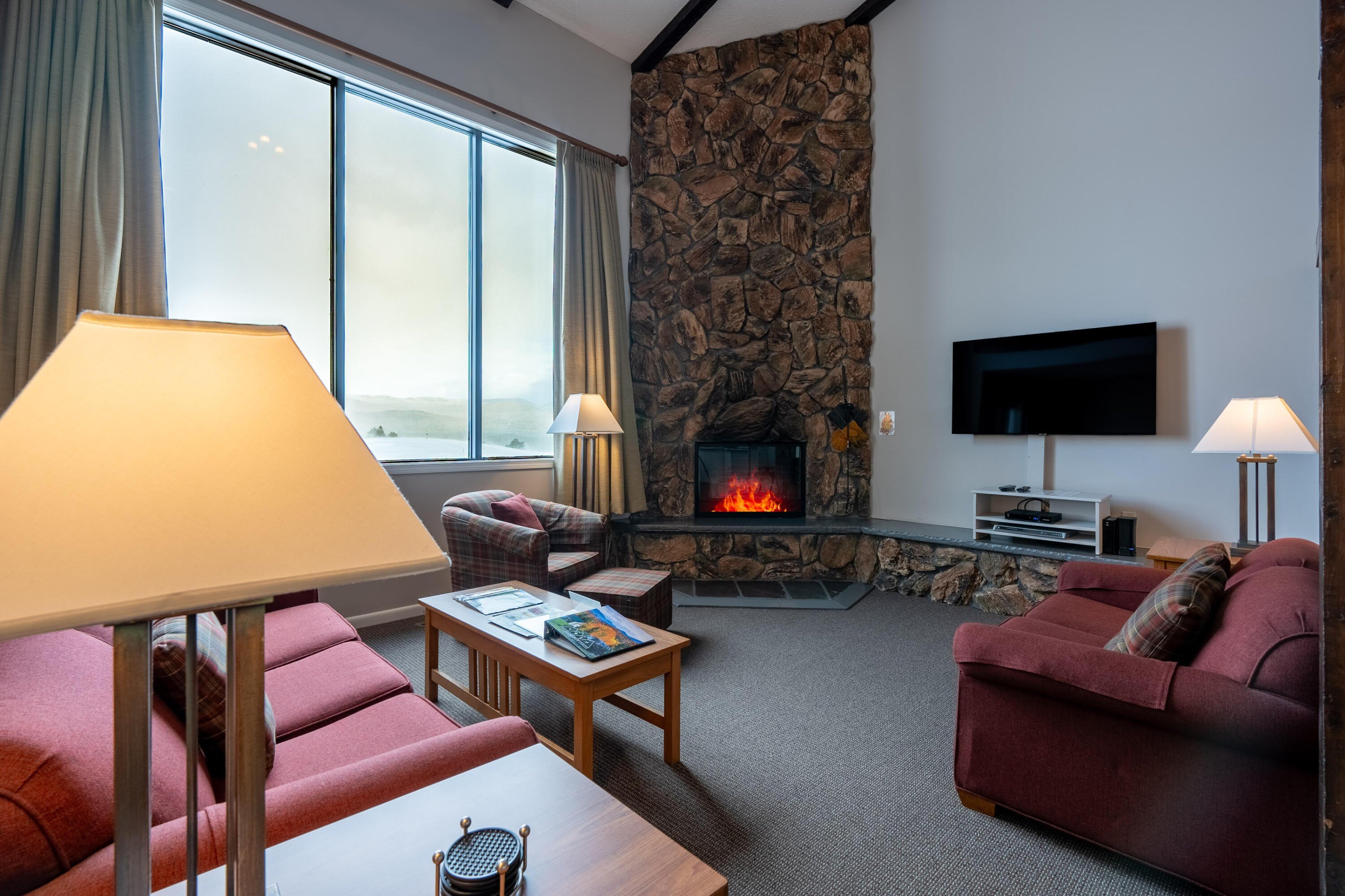 Single Family 2BR 2BA - 28 Morningside Drive, Lake Placid, NY