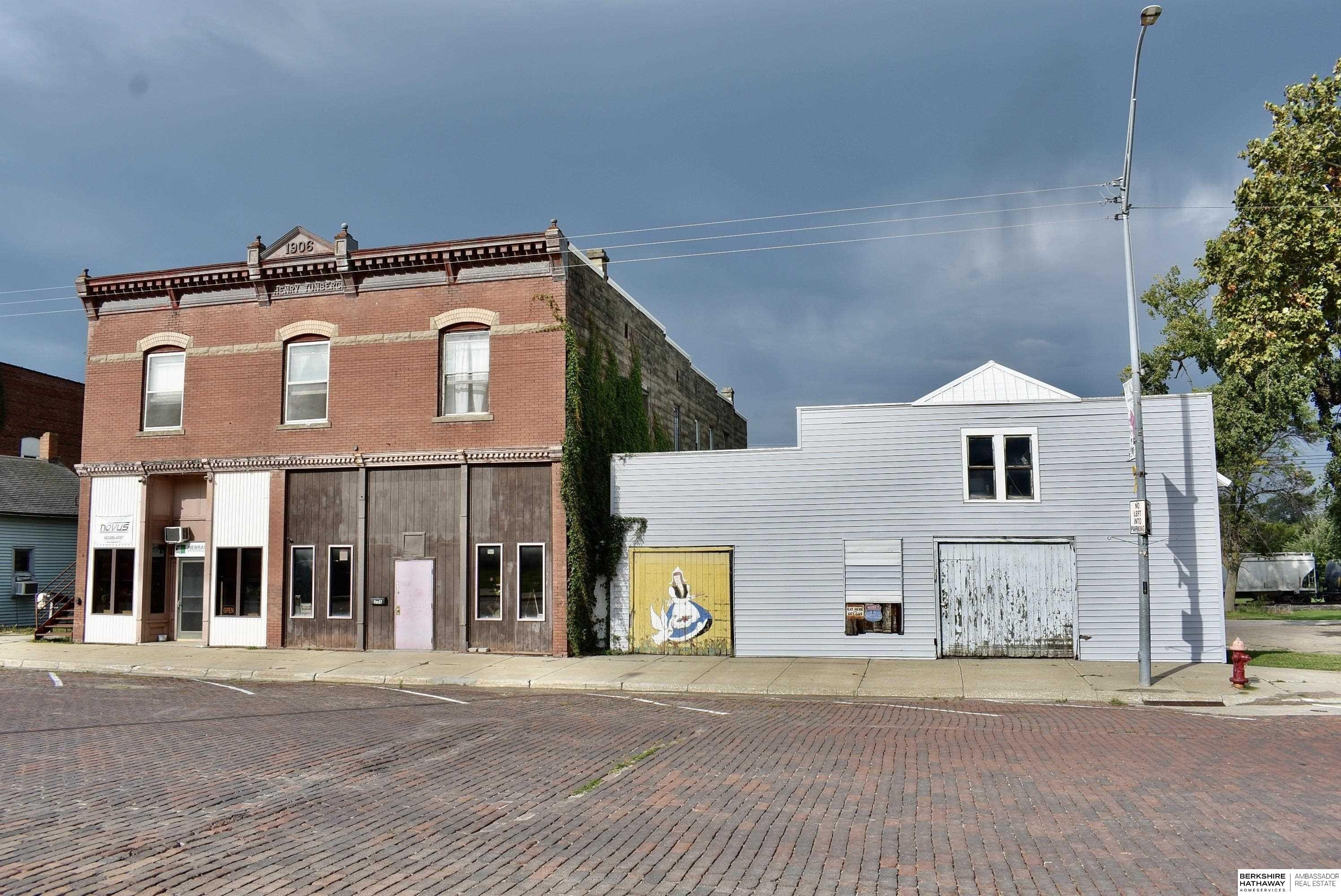 Other 3BR 3BA - 328-338 N Oakland Avenue, Oakland, NE