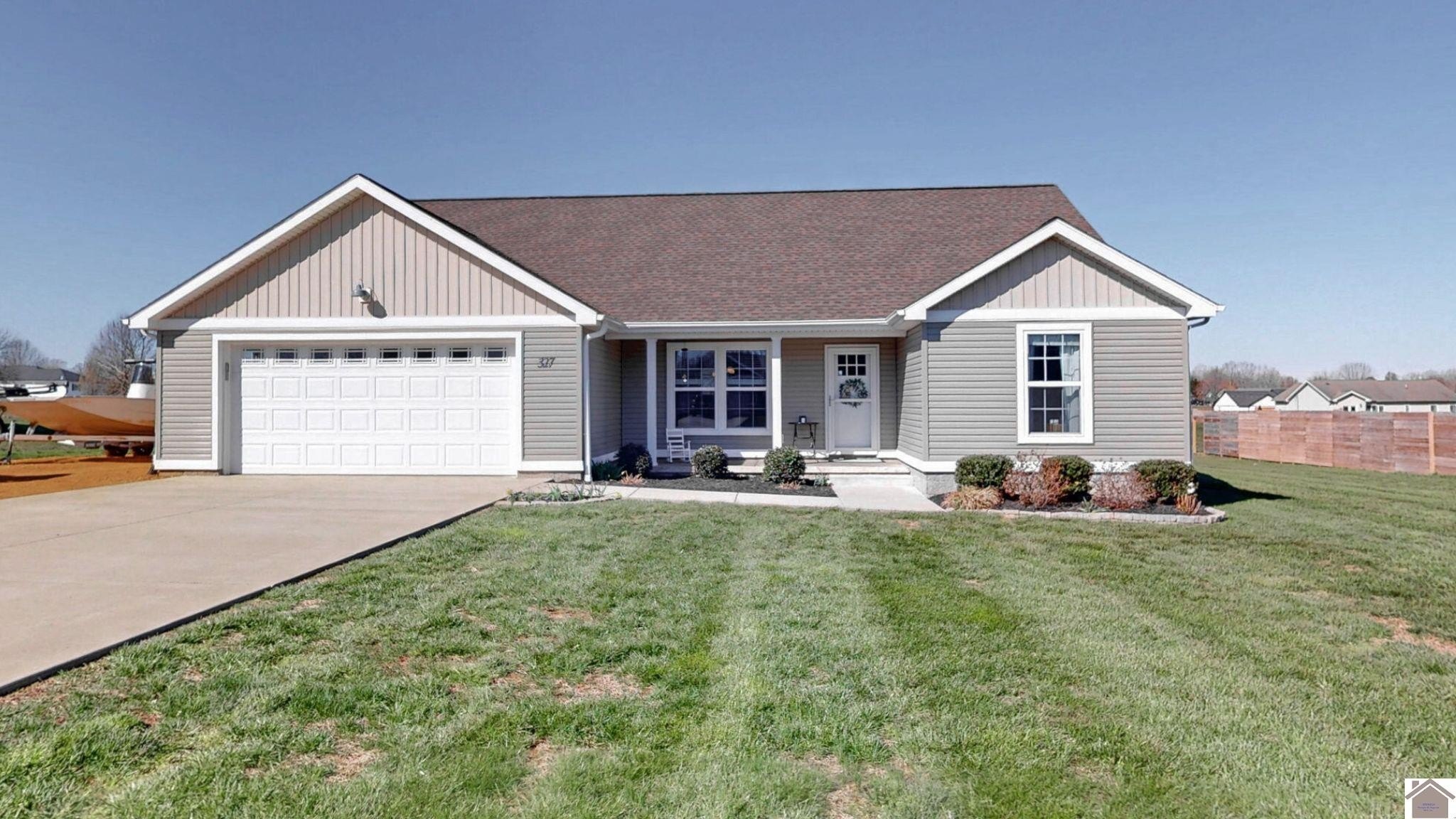 Single Family 4BR 2BA - 327 John Purdom, Almo, KY