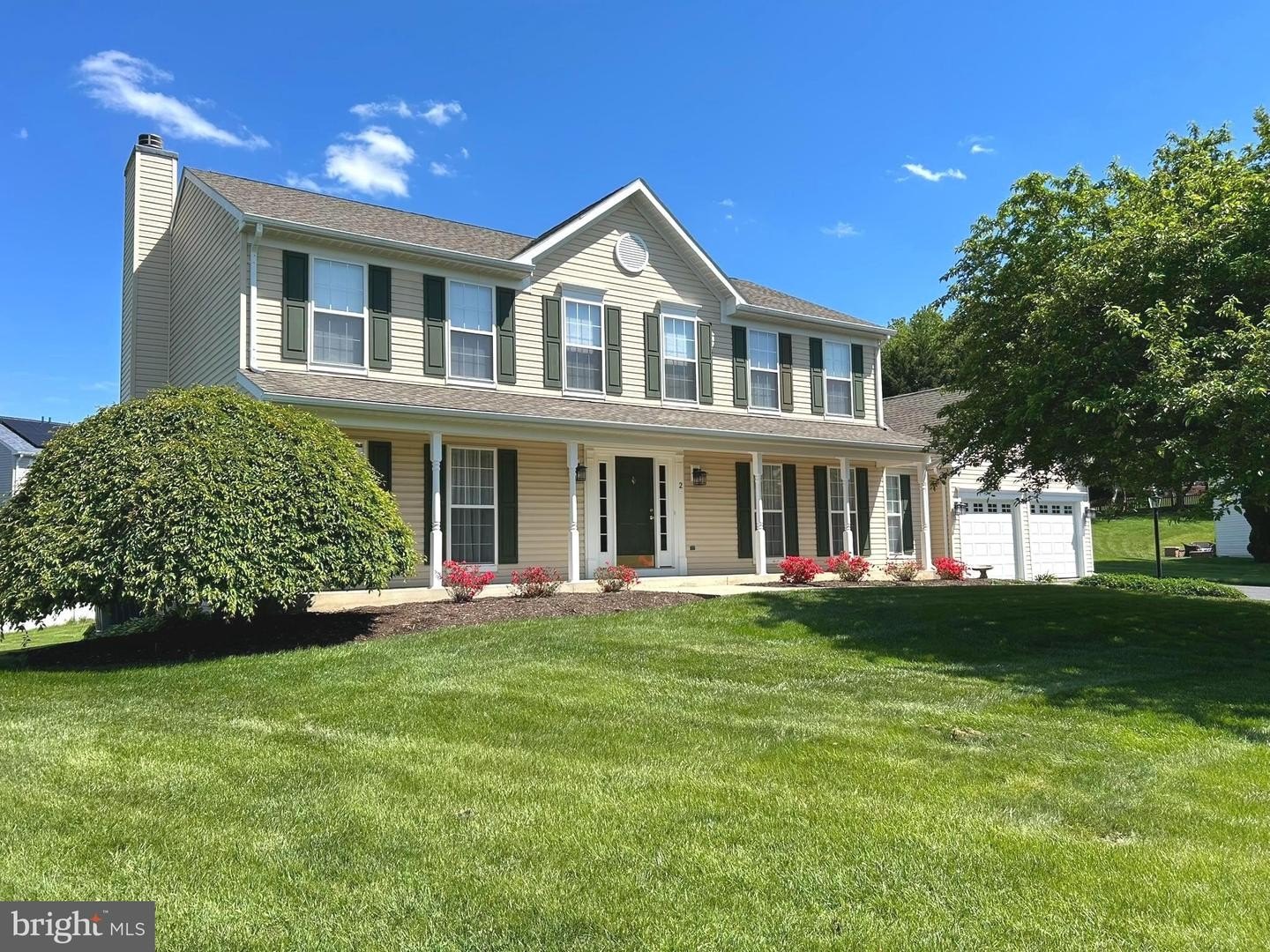 Single Family 4BR 3BA - 2 REDFERN PL, BOONSBORO, MD