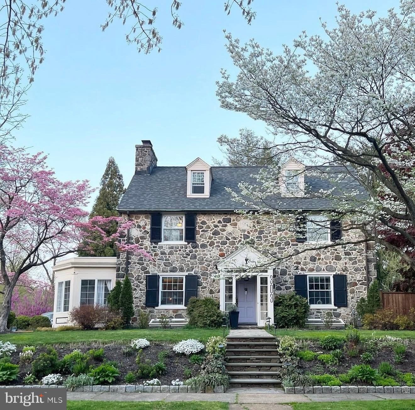 Single Family 5BR 3BA - 303 HAWTHORNE DR, WILMINGTON, DE