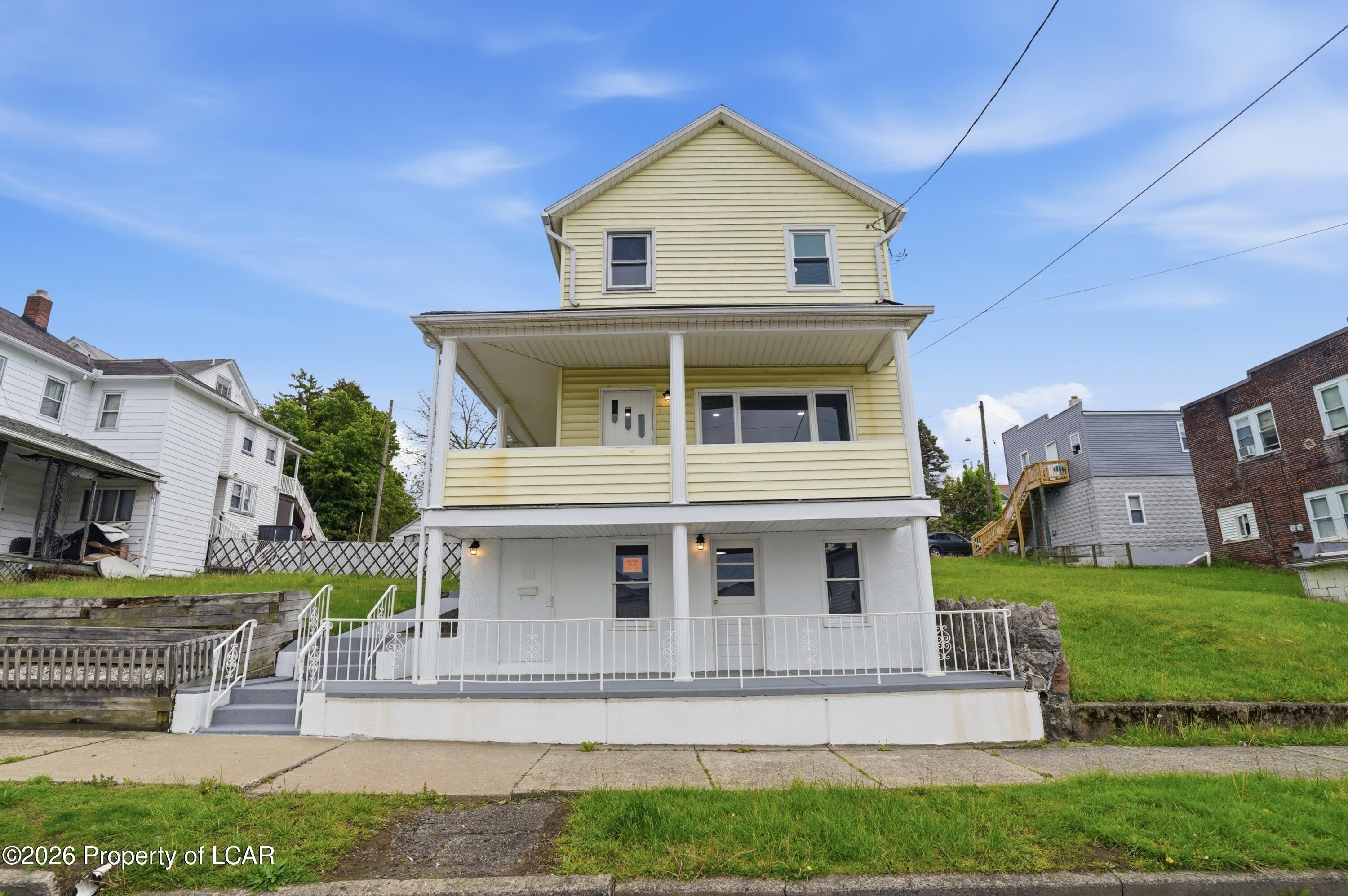 Single Family 3BR 2BA - 103 W Grand Street, Nanticoke, PA