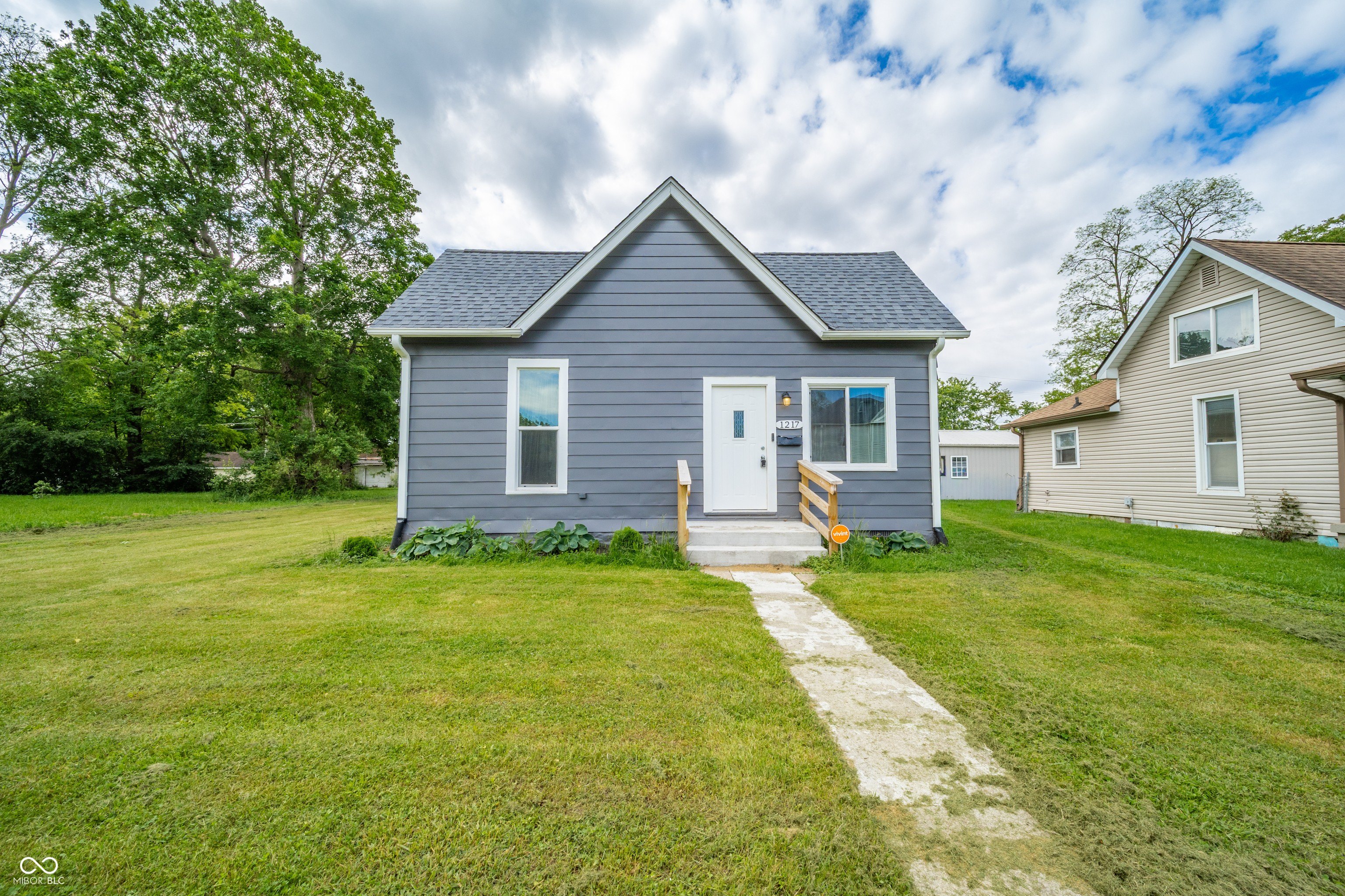 Single Family 3BR 1BA - 1217 W 6th Street, Anderson, IN