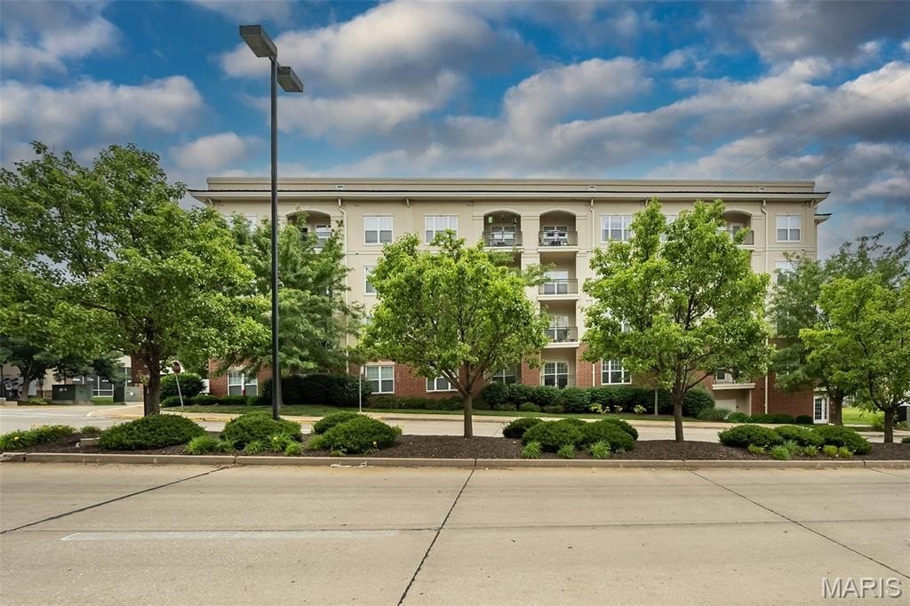 Condo 2BR 1BA - 1270 Strassner Drive, St Louis, MO
