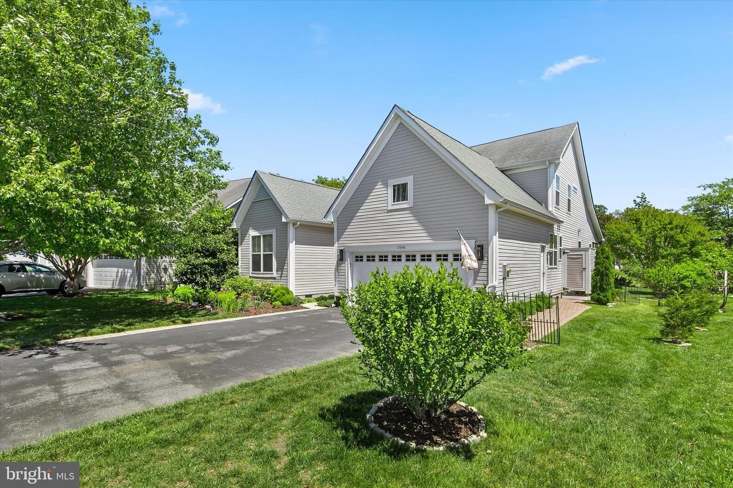 Single Family 4BR 4BA - 37040 TEAL CT, SELBYVILLE, DE