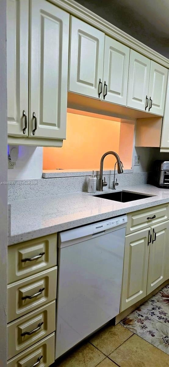 Condo 2BR 2BA - 10835 SW 112th Ave, Miami, FL