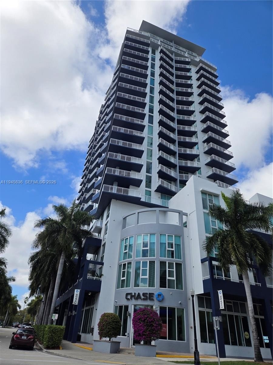 Condo 2BR 2BA - 275 NE 18th St, Miami, FL