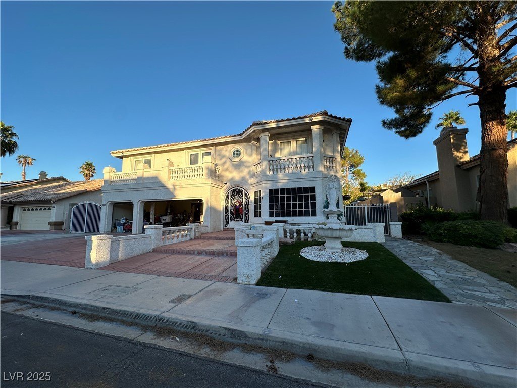 Single Family 4BR 3BA - 4408 N Pioneer Way, Las Vegas, NV