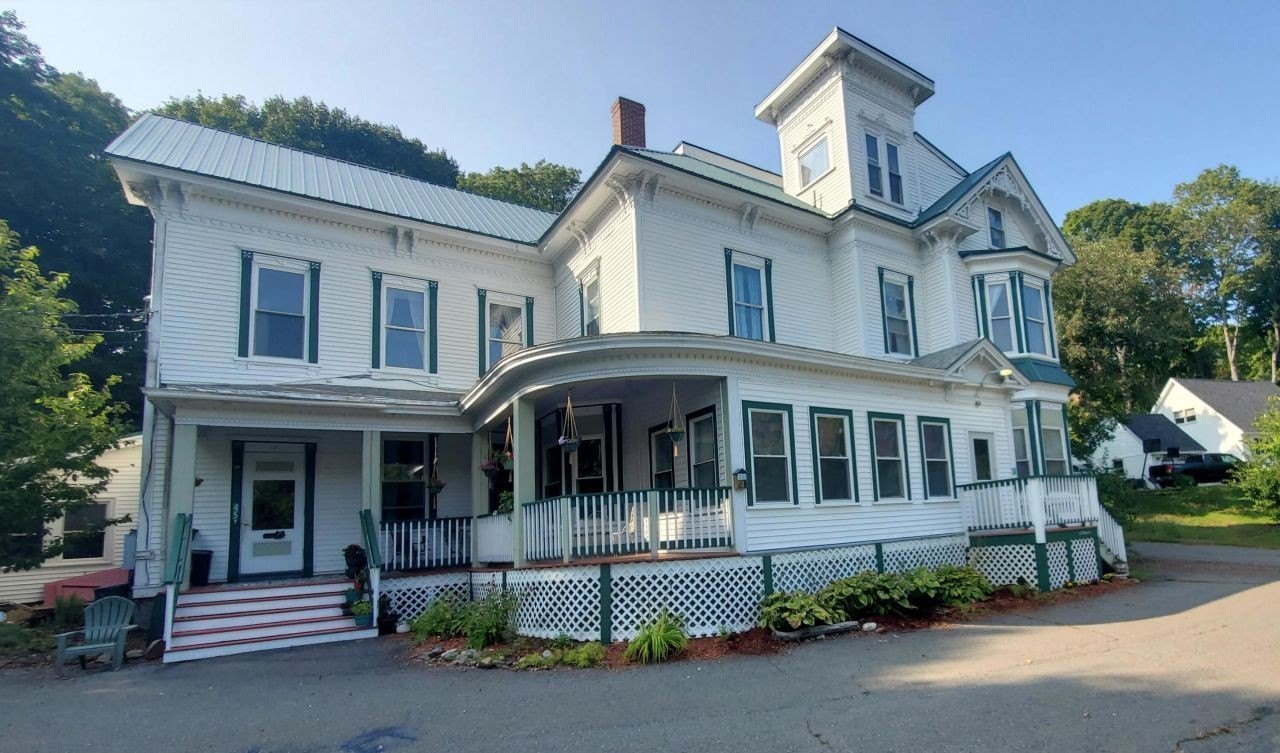 Single Family 14BR 8BA - 45 Main Street, Dexter, ME