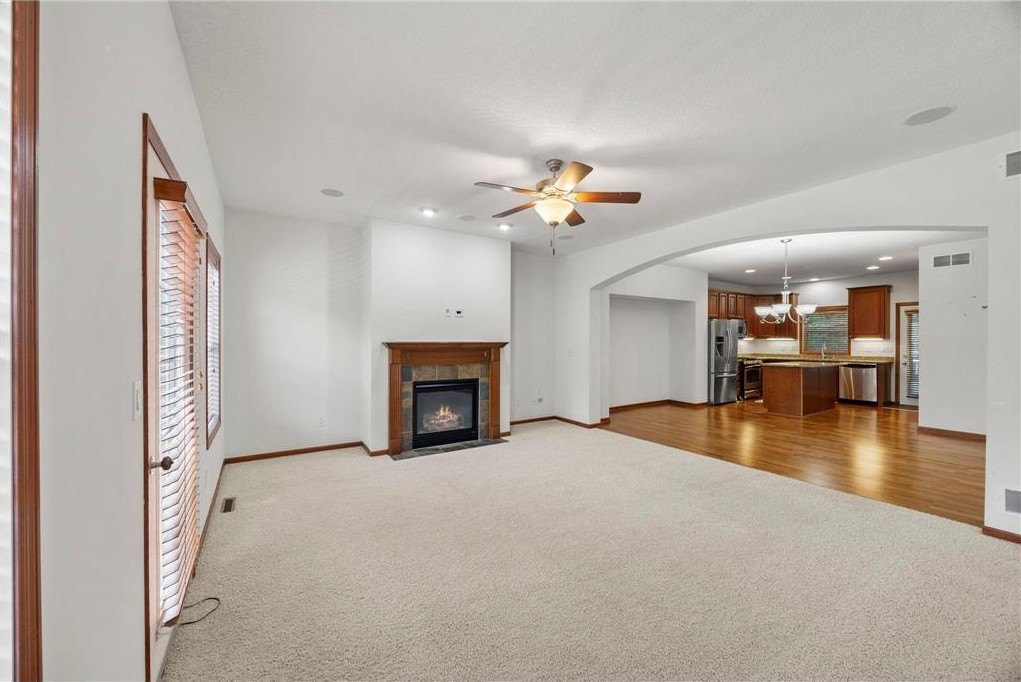 Single Family 3BR 4BA - 4022 Cedar Grove Lane, Eagan, MN