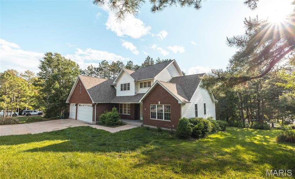 Single Family 5BR 4BA - 10625 Pine Needle Circle, Rolla, MO