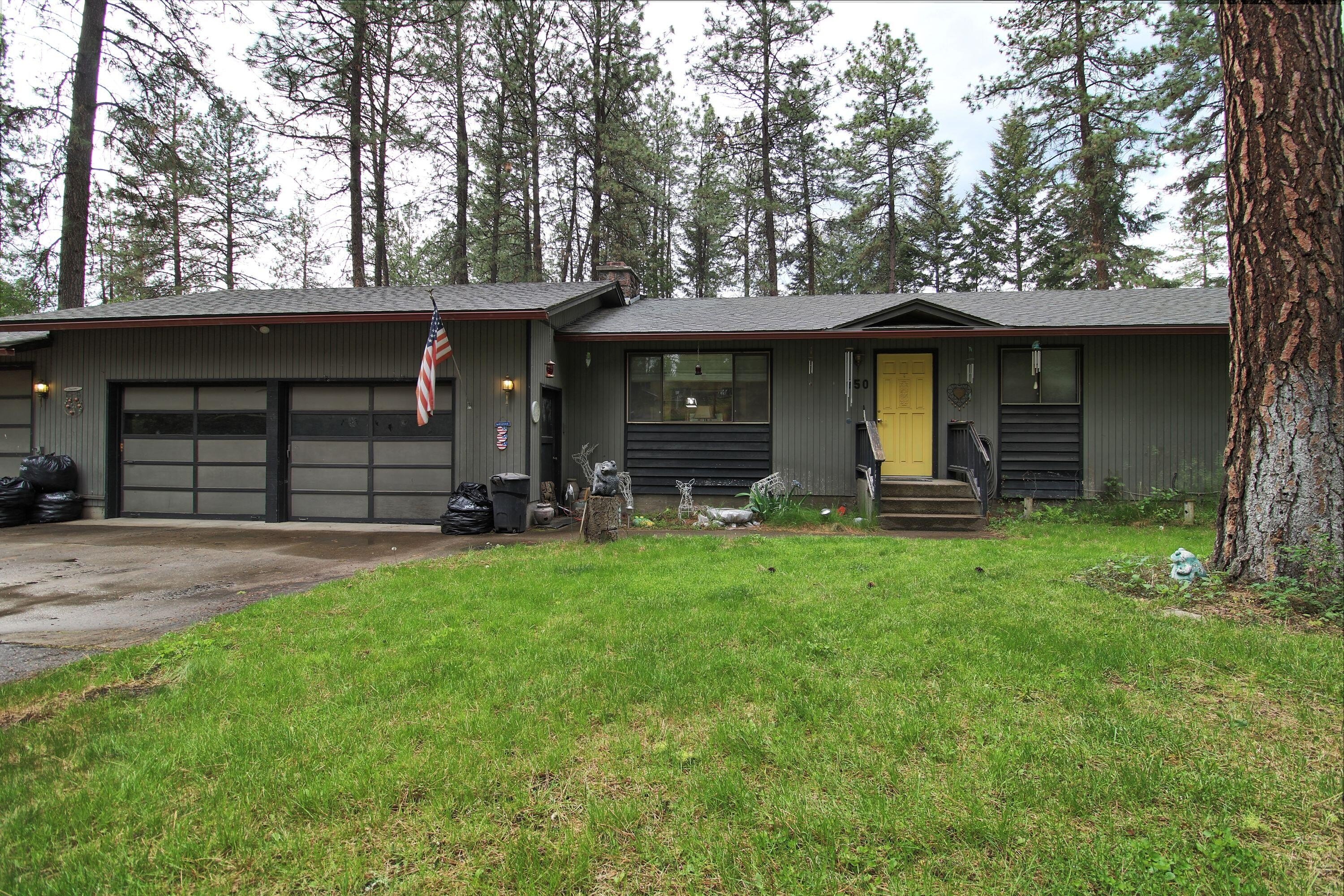Single Family 3BR 3BA - 850 PINE ST, KETTLE FALLS, WA