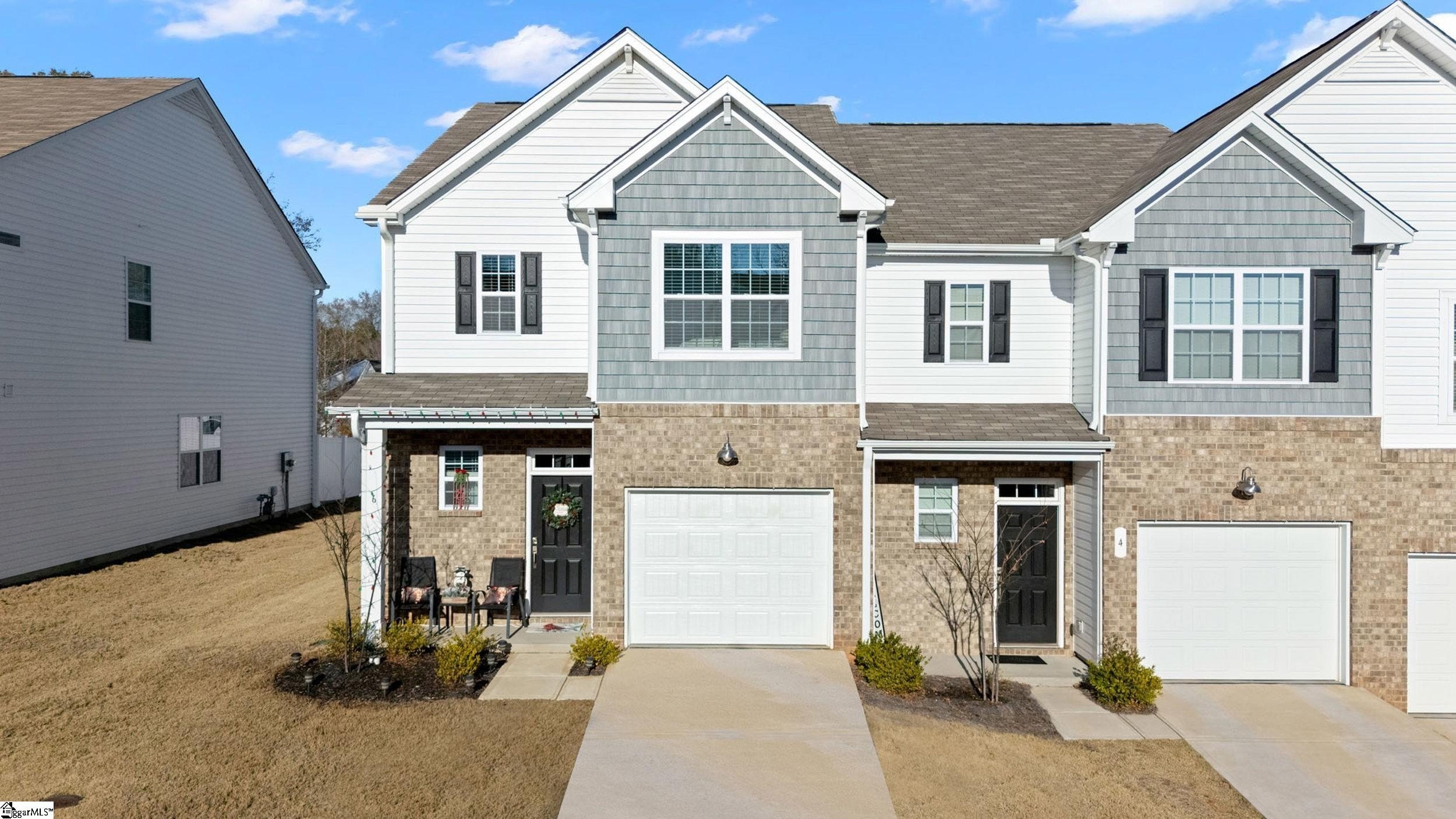 Single Family 3BR 3BA - 6 Loebner Lane, Simpsonville, SC