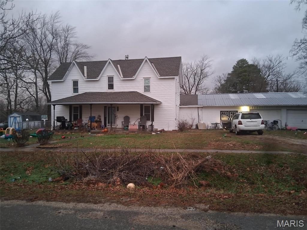 Single Family 7BR 5BA - 173 Oak Street, Edgar Springs, MO