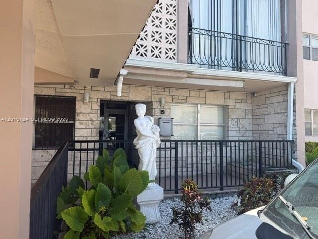 Condo 2BR 1BA - 3640 NW 9th St, Miami, FL