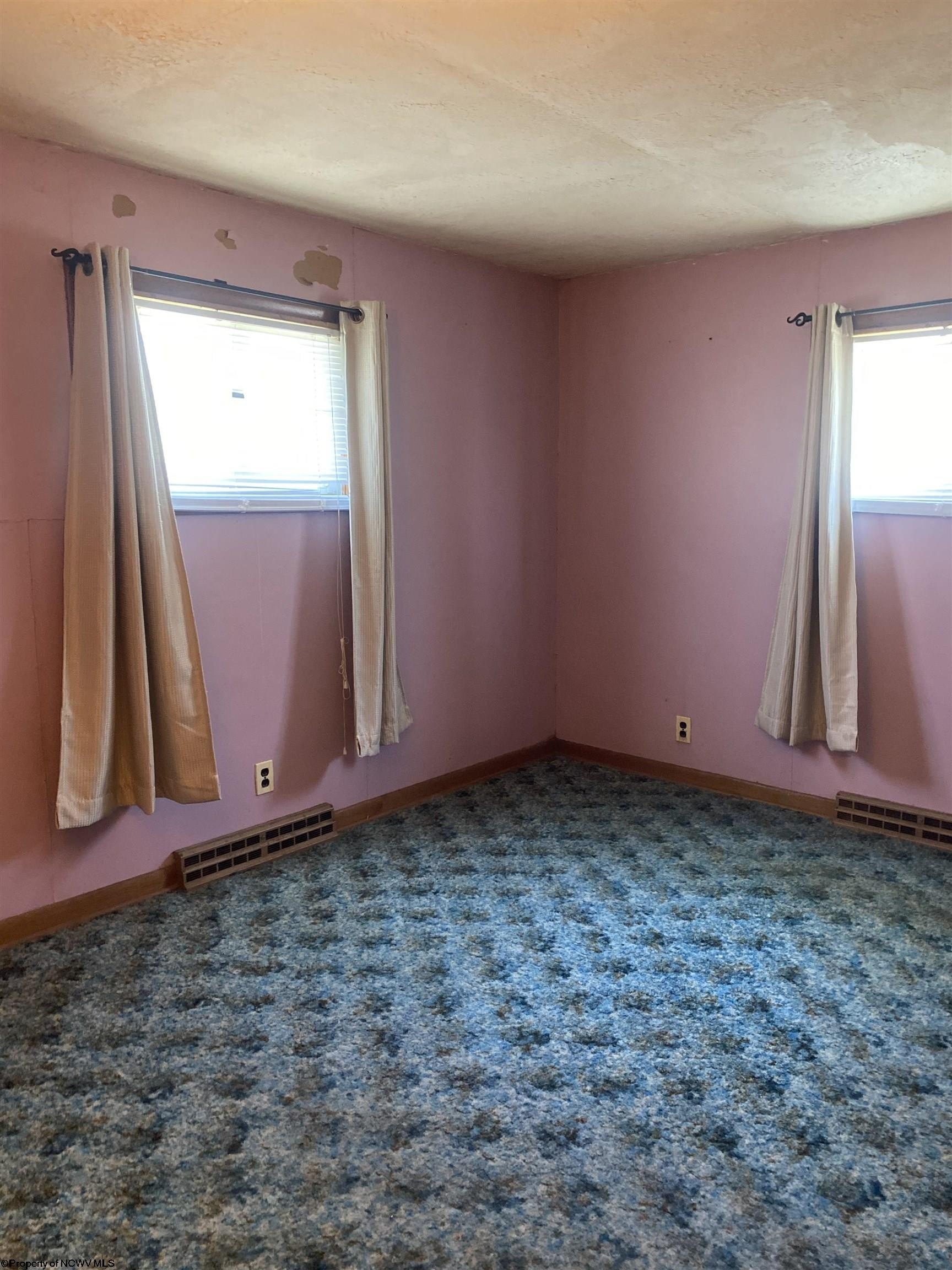 Single Family 3BR 1BA - 51 Pleasantview Road, Rivesville, WV