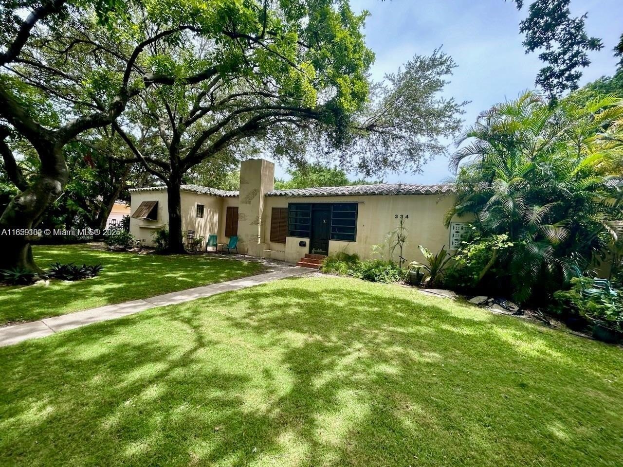 Single Family 2BR 1BA - 334 NE 107th St, Miami Shores, FL