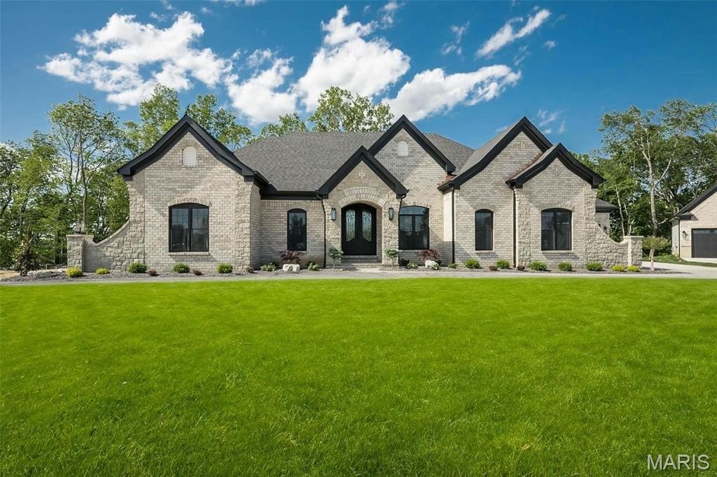 Single Family 3BR 4BA - 805 Silver Buck Lane, Chesterfield, MO