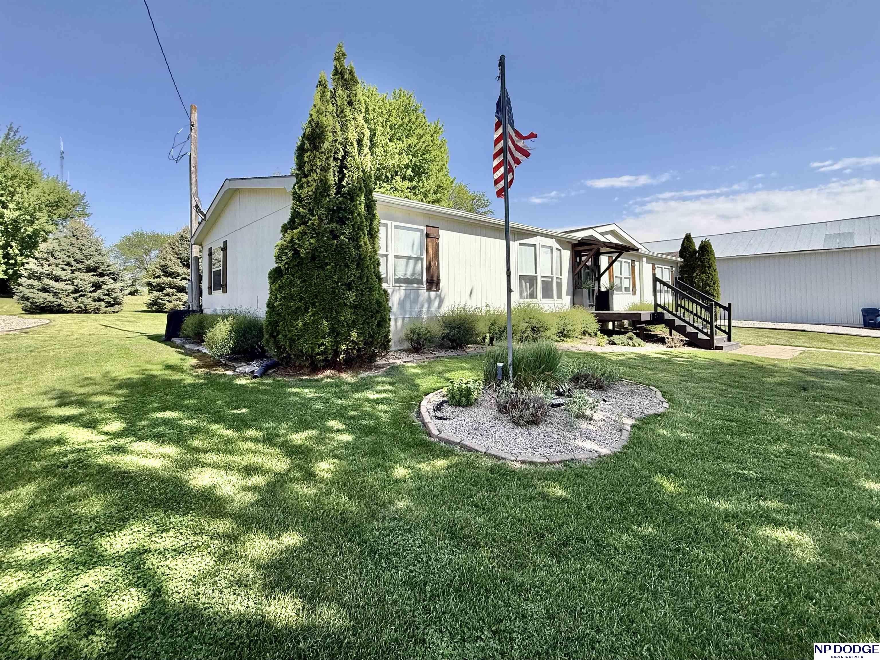 Manufactured Housing 3BR 3BA - 410 S 7th Street, Lyons, NE