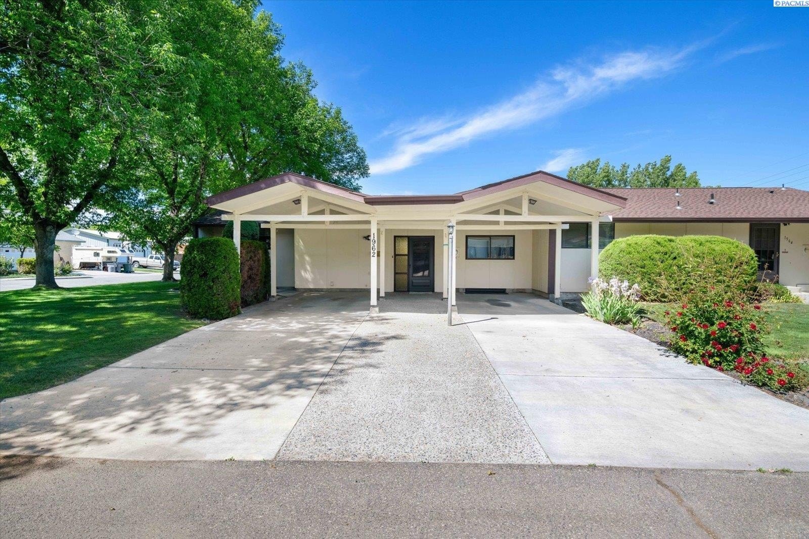 Condo 4BR 2BA - 1962 Mahan Ave, Richland, WA