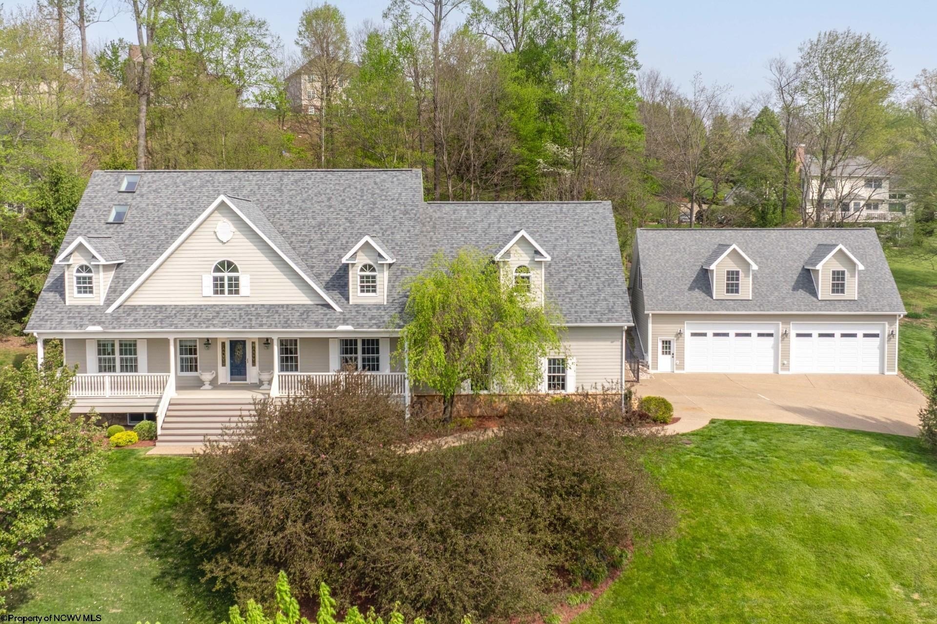 Single Family 4BR 6BA - 4510 Laurel Ridge Road, Morgantown, WV
