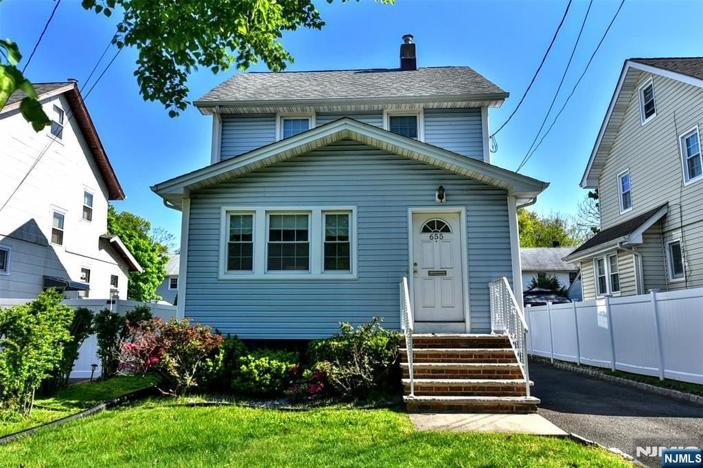 Other 2BR 1BA - 655 Tilden, Teaneck, NJ