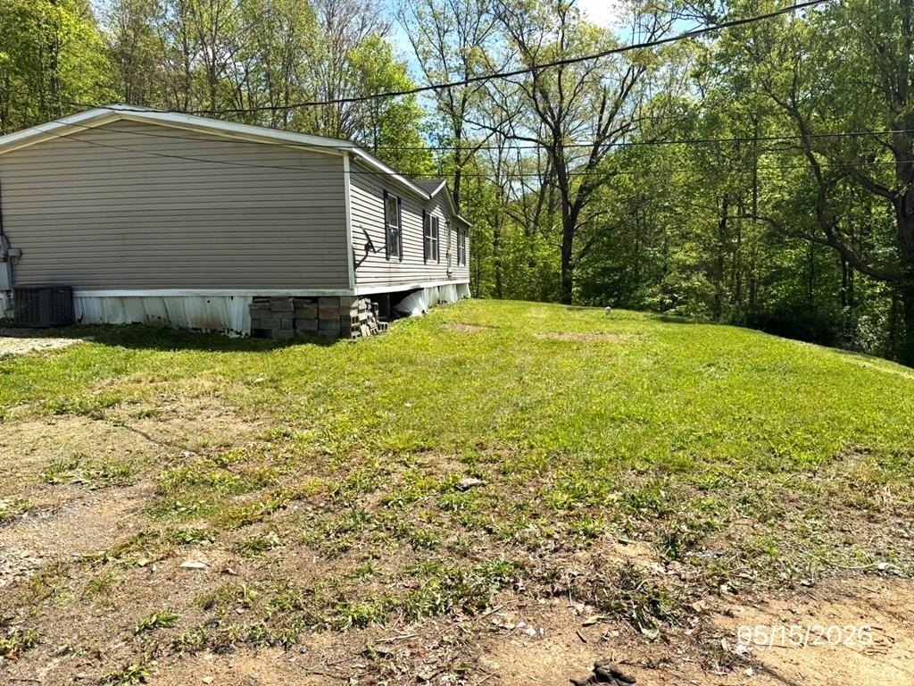 Single Family 3BR 2BA - 10633 Poplar Gap road, Ravencliff, WV