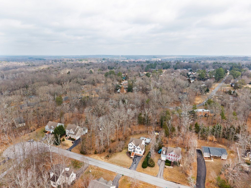 Single Family 5BR 4BA - 116 Jesse's Way, Farmville, VA