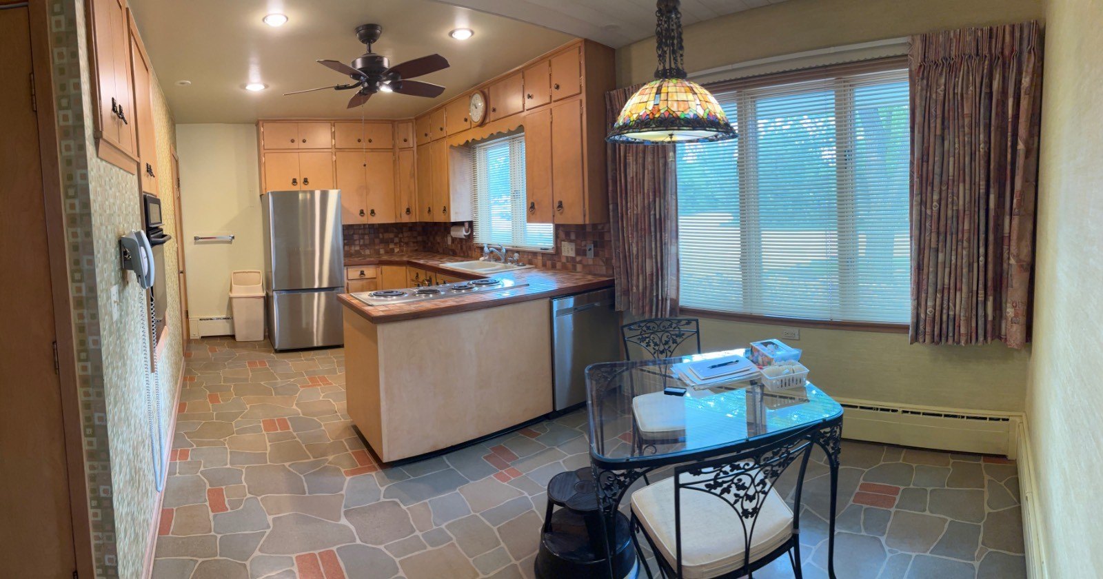 Other 2BR 1BA - 858 W 9th, Winner, SD