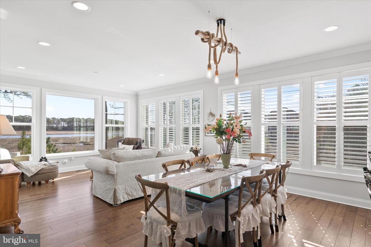 Single Family 5BR 5BA - 33889 GREENSOME CT, LEWES, DE